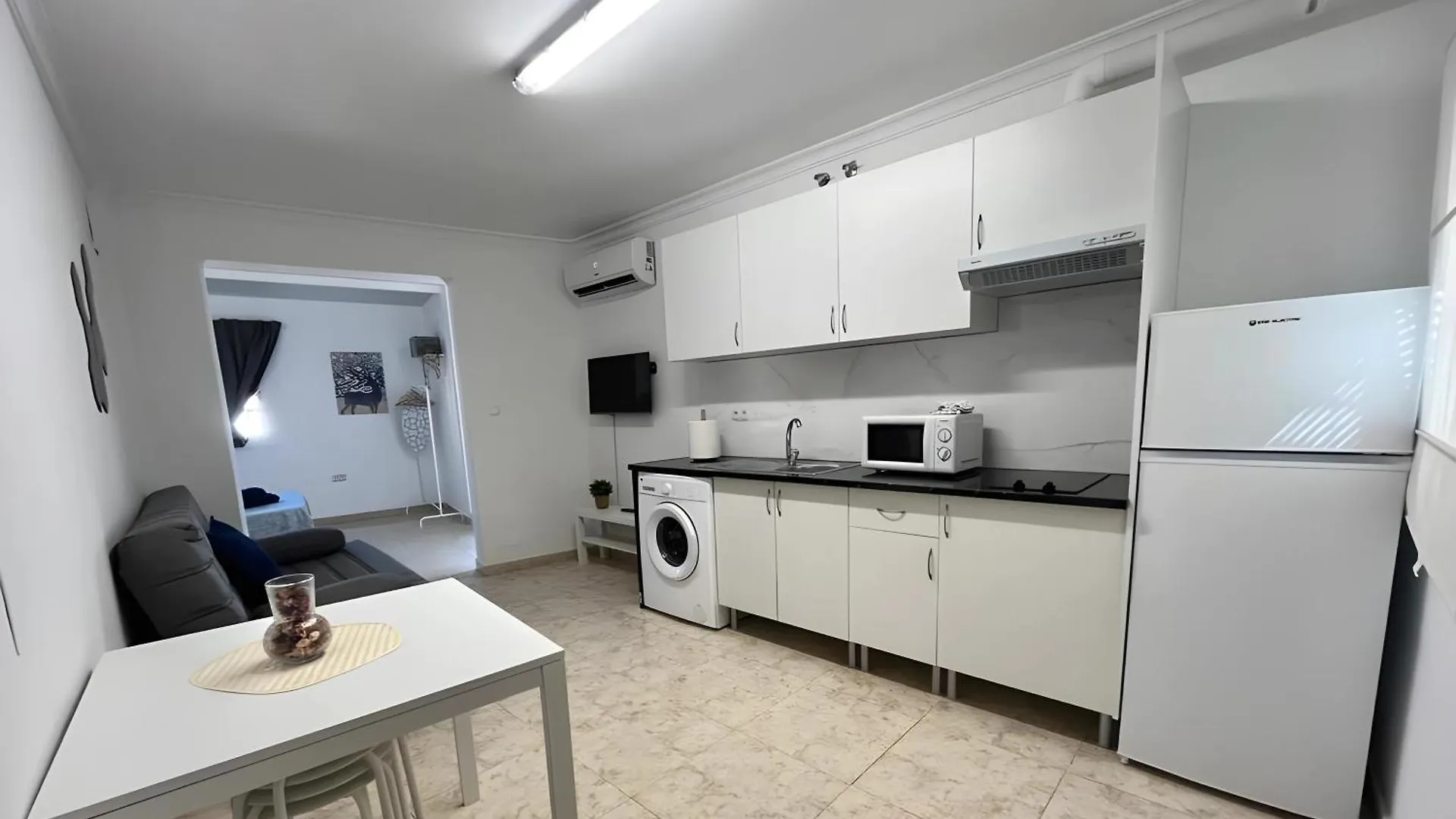 Apartment Nice And New Studio Close To The City Center 3ºb Malaga